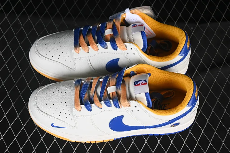 All categories Nk SB Dunk Series Nk SB Dunk Low High-end customized low-top sneakers Nike SB Dunk Low NBA joint Golden State Warriors Anniversary high-end customized low-top casual sneakers CS1688-108